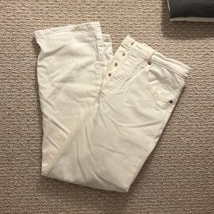 Levi’s Ribcage straight white jeans